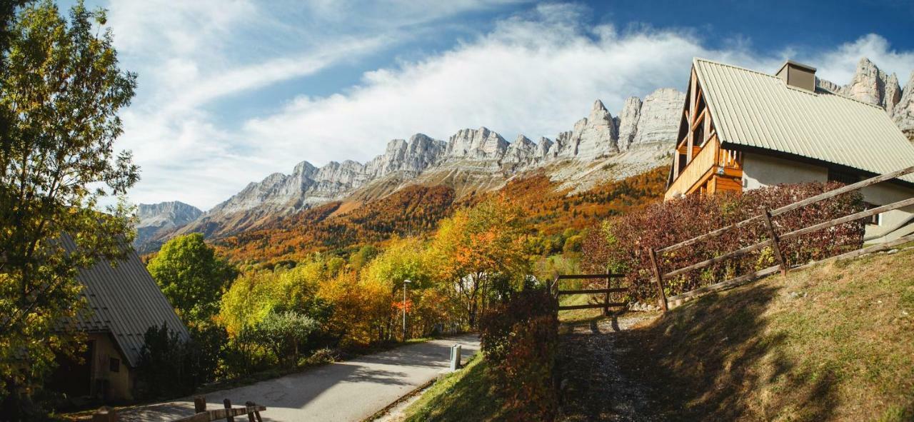 Eterpa Les Chalets De Pre Clos En Vercors Saint-Andéol Buitenkant foto